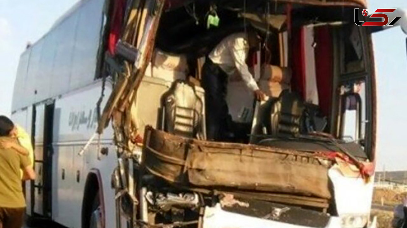 انحراف اتوبوس در محور «انار - شهربابک»؛ 14 زخمی بر جای گذاشت 