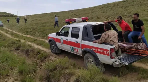 احتمال زمین گیر شدن بالگردها و خودروهای خارجی امدادی کشور بخاطر تحریم 