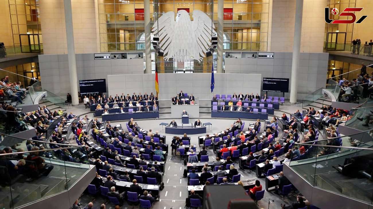 الزام استفاده از ماسک در پارلمان آلمان