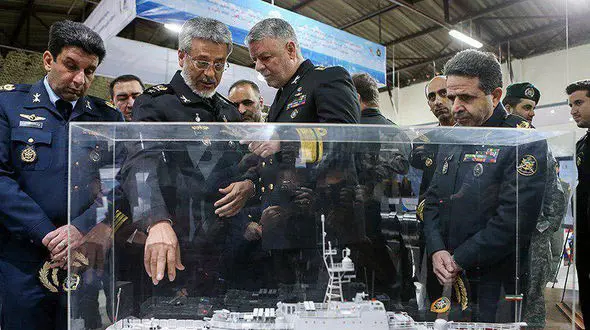 سامانه های چشم عقاب ، آتش ثامن دو ، پهپاد پلیکان  رونمایی شد