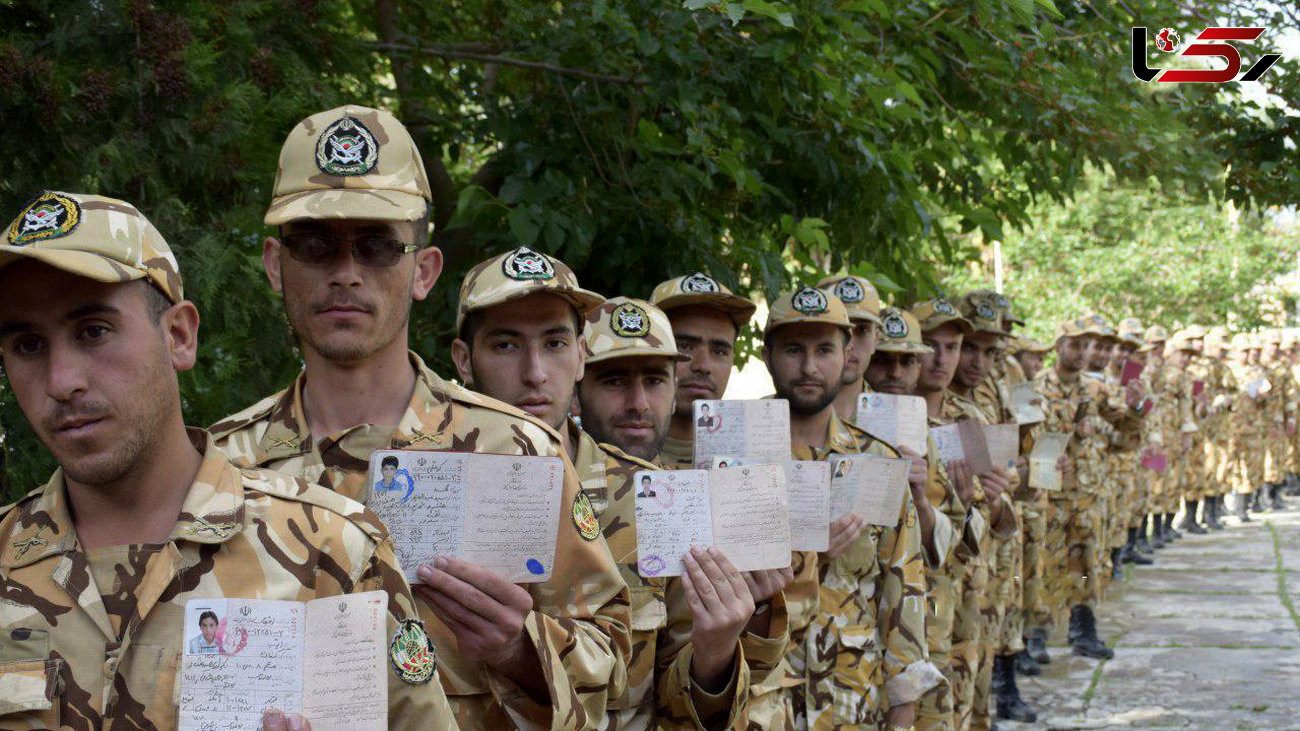صف رای سربازان در عجب شیر برای شرکت در انتخابات +عکس