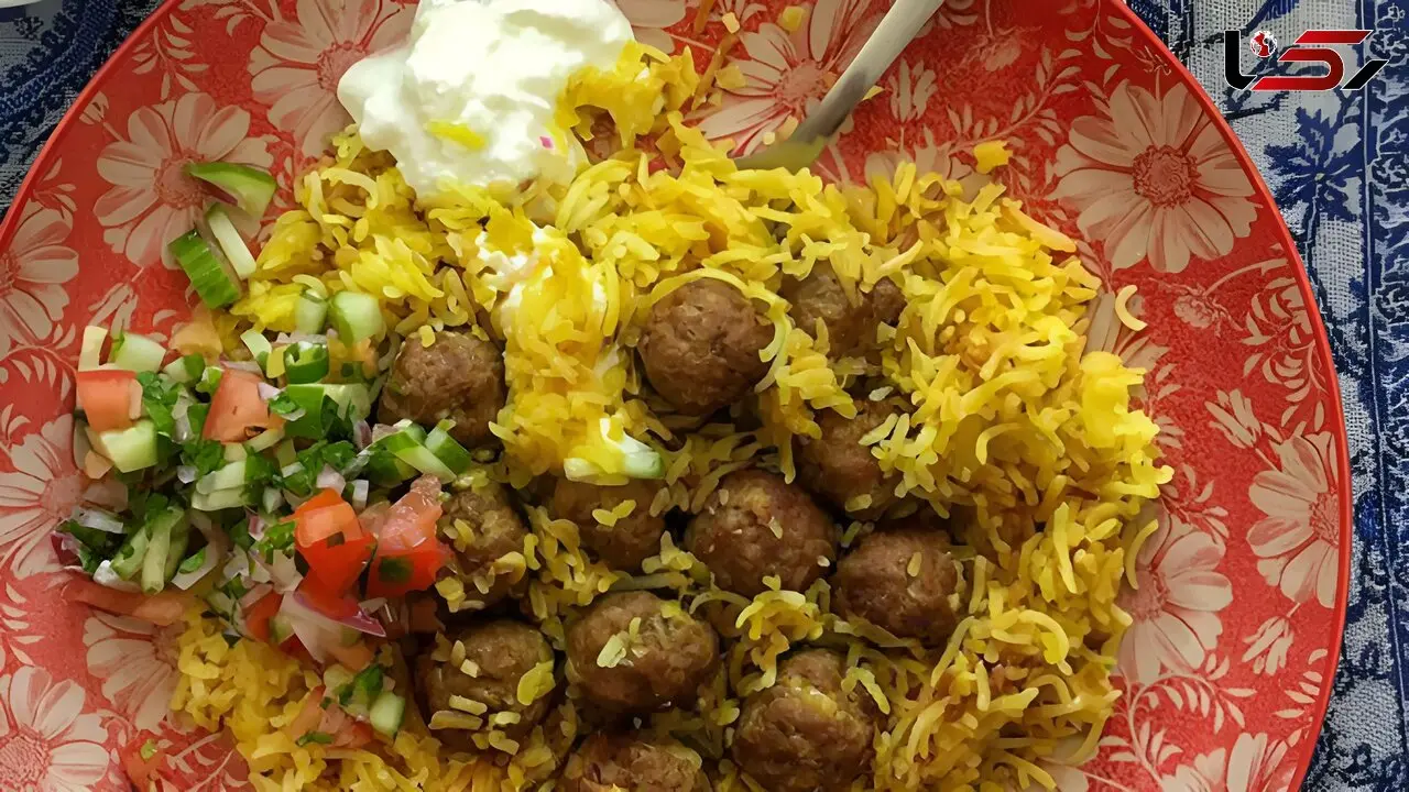 طرز تهیه ریواس پلو؛ پلوی بهاری با طعم ترش و دلپذیر