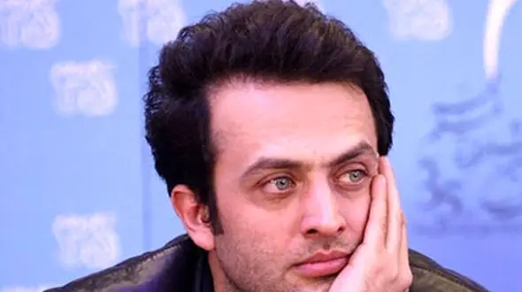 فیلم/ مصطفی زمانی: خیلی شیطون بودم ... با پسرخاله هام... خیلی بد زدنمون... نمی تونم بگم چیکار...منشوری بود!