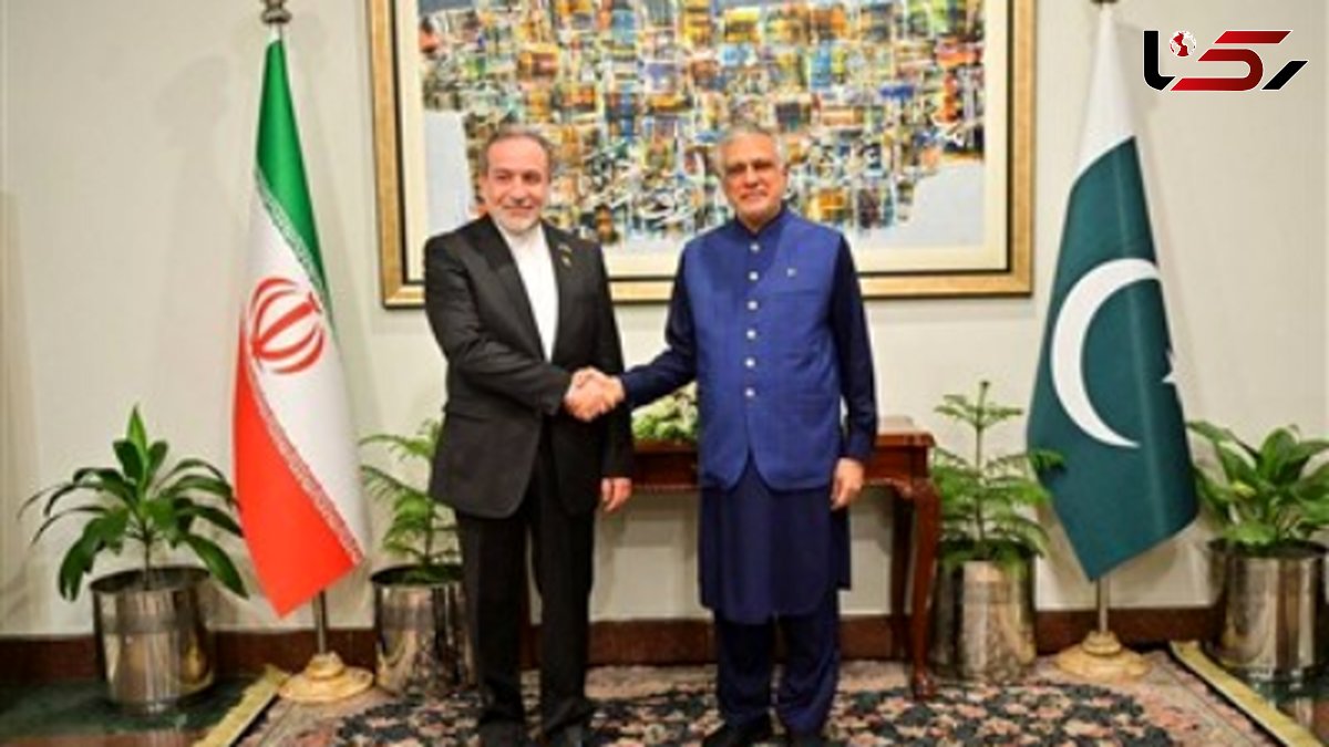 آغاز گفتگوی دیپلماتیک عراقچی و پاکستان