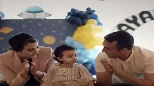 اعتراف عاشقانه دریا مرادی دشت به معجزهٔ «دایار و دیان» در زندگی اش: پسرای مامان و بابا، شما قشنگ‌ترین قسمت زندگی هستید, یه وقتایی نگاتون می‌کنیم و با خودمون میگیم: واقعاً ما لایق این همه عشق بودیم؟