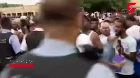 اعتراض به قتل یک سیاهپوست توسط پلیس شیکاگو + فیلم 