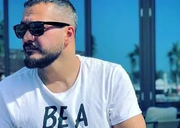 نگاهی به چهره مبدل میلاد کی مرام با شال سربازی/ آقای بازیگر اصلاً قابل شناسایی نیست+عکس