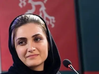 الناز ملک: من لهجه ترکی رو بهتر از زبان ترکی صحبت می کنم/ من خیلی دیر به فیلم اضافه شدم و همزمان با این فیلم نیم‌شب را بازی کردم