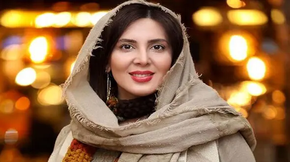 عکس تیپ پاییزی خانم بازیگر
