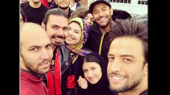 اقدام عجیب محمد رضا گلزار قبل از مسابقه برنده باش!  + عکس