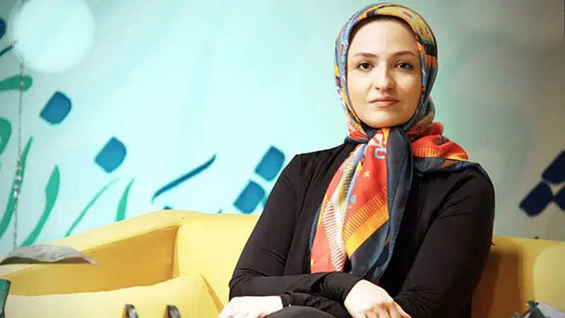 گلاره عباسی، بازیگر و موسس گروه «سوینا»