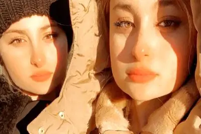 عکس سفر در زمان / «نقی، سارا و نیکا» در پشت صحنه سریال پایتخت 5 /  سال 96 تفنگ به دست