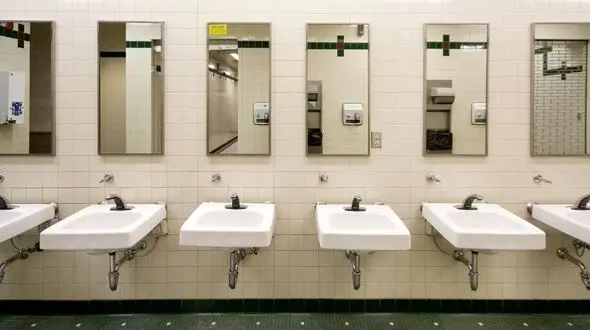 تهران حداقل ۹۰۰۰ چشمه توالت عمومی کم دارد؛ مشکل بهداشتی و زیرساختی پایتخت