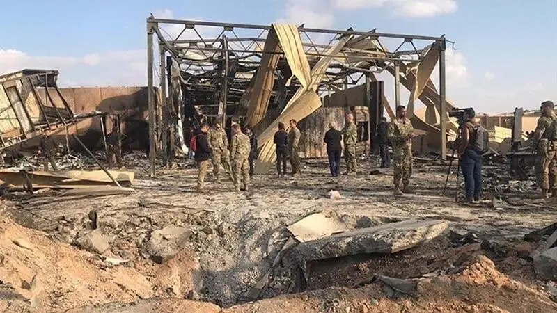 سپاه پاسداران بامداد چهارشنبه ۱۸ دی‌ماه ۱۳۹۸ با حمله موشکی به پایگاه «عین‌الاسد» در استان الانبار عراق وعده «انتقام سخت» از آمریکایی‌ها به تلافی به شهادت رساندن شهید حاج قاسم سلیمانی و ابو مهدی المهندس و همراهانشان انتقام سخت گرفت .