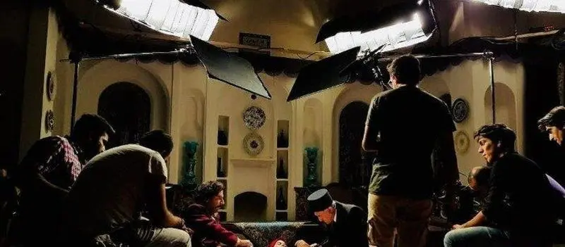 بازیگران بانوی عمارت