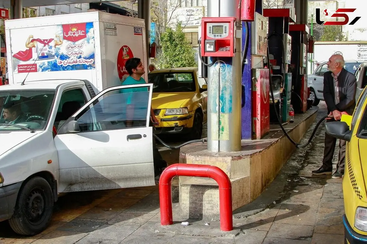 با حجم بالای بنزین 3 هزار تومانی در کارت‌ ها نیازی به کارت جایگاه‌ ها نیست / ذخیره سهمیه‌ ها: نرخ اول تا 6 ماه و نرخ دوم تا یک ماه