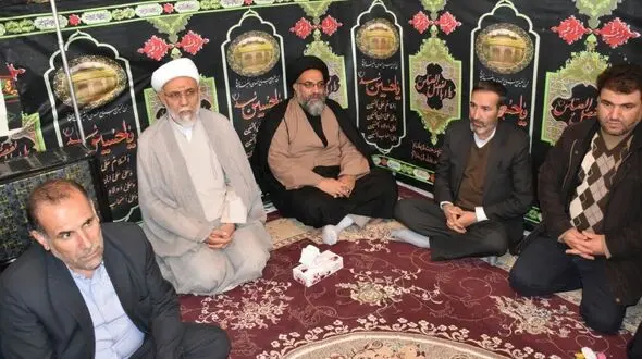 بازدید هیات قضایی از کمپ‌ مستقر در دامنه کوه دنا  + عکس 