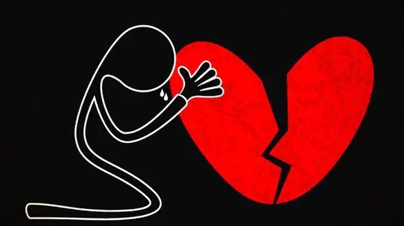 شوهر غیرتی زن خائن را به آتش کشید + عکس