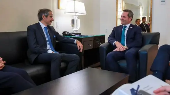 تأثیر سیاست‌های آمریکا بر آژانس بین‌المللی انرژی اتمی و برنامه هسته‌ای ایران