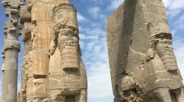 از تخت جمشید تا اندونزی