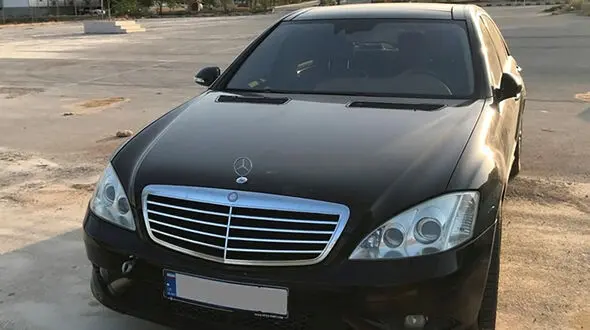 توقیف بنز میلیاردی در کنگان / متهم دستگیر شد