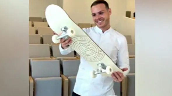 خوشمزه ترین اسکیت بورد ساخته شد + فیلم