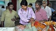 سقوط چادر در هند 7 کشته برجای گذاشت + عکس