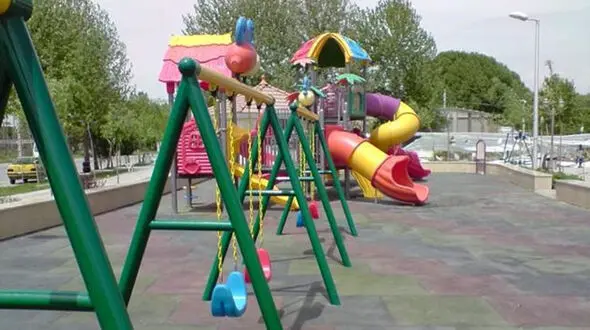 آبشار مرگ در تهران / فریادهای دخترک گم شد