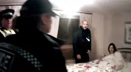 فیلم لحظه دستگیری سارا در رختخواب خانه اش / او رقیب عشقی اش را کشت