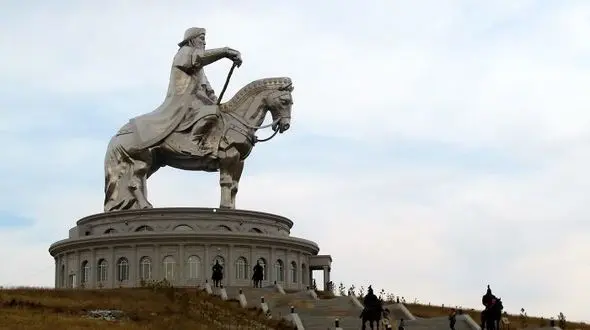 ماجرای قتل عام وحشتناک چنگیز خان پس از مرگ / او چه وصیت کرده بود؟ + عکس