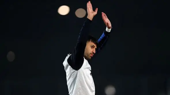 رضاوند با سپاهان قرارداد بست + عکس لورفته ستاره استقلال در اصفهان