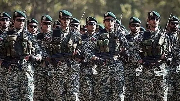 با هرگونه ماجراجویی و تهدید دشمنان کوبنده تر از قبل برخورد می‌کنیم