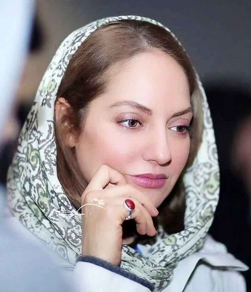 مهناز افشار