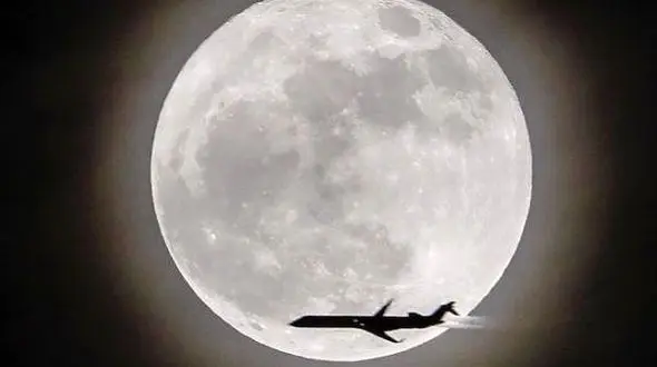 دو ابر ماه در آسمان در سال 2018 ظاهر می شود