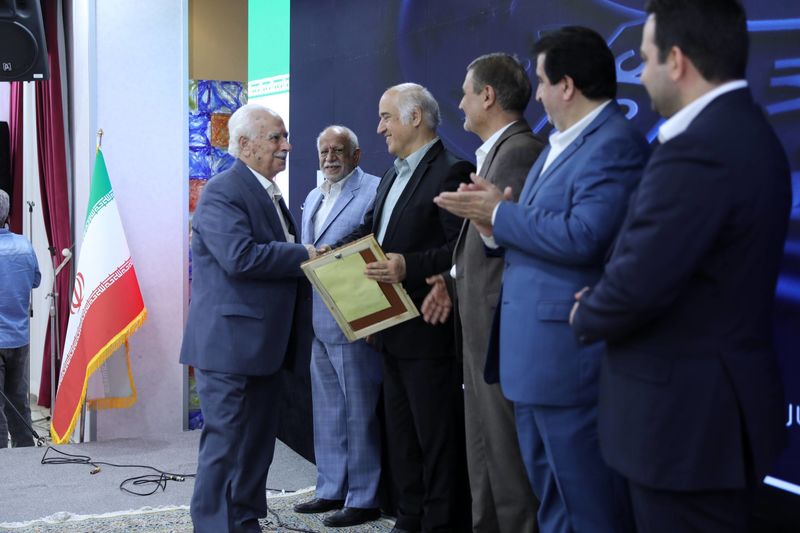 نشست مدیران ادوار بانک صادرات ایران برگزار شد