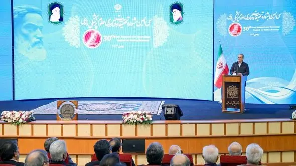 پزشکیان: ما به دنبال جنگ نیستیم/ می‌توانیم از بحران‌ها بیرون بیاییم