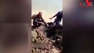 اقدام افسران عراقی هنگام پیدا کردن پیکر شهدای دفاع مقدس توسط نیروهای ایرانی+ فیلم