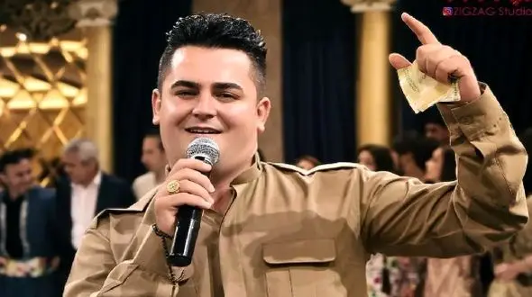 آواز محلی؛ فرشاد امینی کرد با غیرت با خوندنش شهر رو به لرزه درآورد