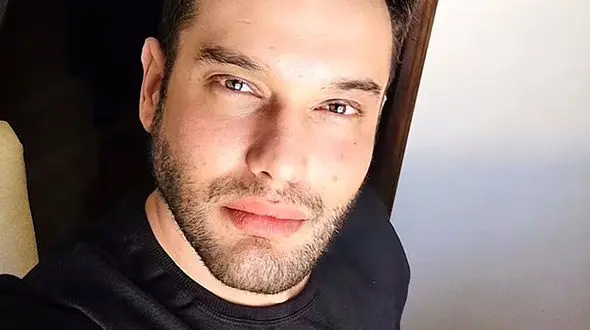 پیشگویی نوستراداموس زنده از تاریکی مطلق جهان