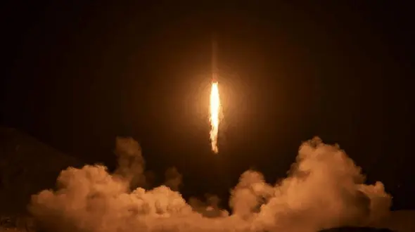 فیلم های سنگین ترین حمله ایران در شب قدر / غرش های خیبرشکن و فتاح در آسمان اسراییل