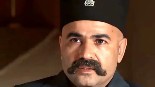 عکس / اولین رونمایی از  زن واقعی و زیبای سعید چنگیزیان بازیگر نقش آصف میرزا در سریال گیلدخت