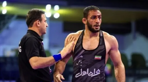 «آذرپیرا» حریف مکار را گرفت و برد امیرعلی به مدال امیدوارمان کرد + فیلم