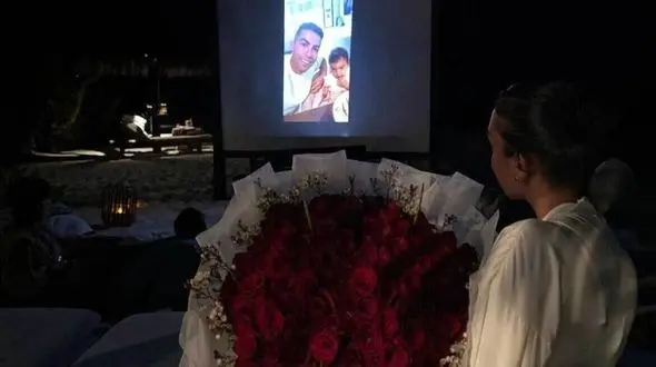 هدیه فوق عاشقانه  رونالدو برای جورجینا در روز ولنتاین+ عکس های لاکچری ترین روز عشق جهان