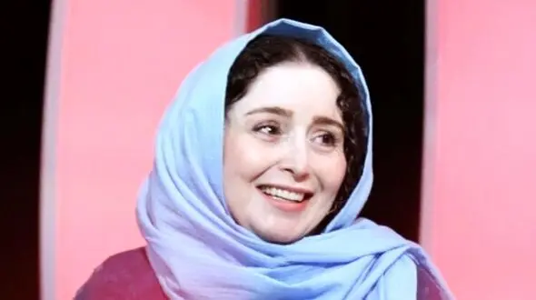 سام درخشانی خطاب به ژاله صامتی: اشکال نداره عاشقانه هامون رو بزاریم برای یه وقت دیگه؟ جبران می کنم!