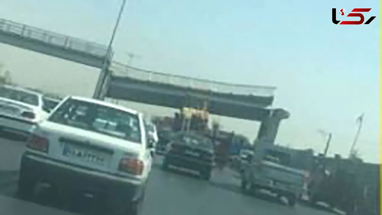 عکس / سقوط پل عابر پیاده در اتوبان ذوب‌آهن