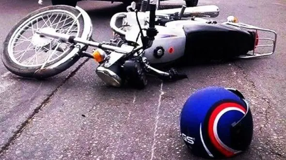 تصادف مرگبار راکب موتور سیکلت / حال سرنشین دیگر آن وخیم است