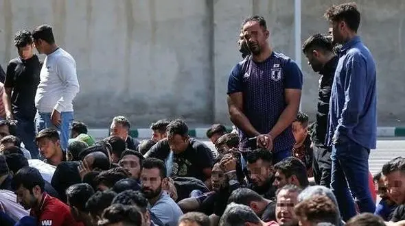 حرف‌های عجیب اوباش و خفت‌گیران تهران! +عکس
