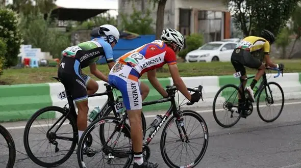 ناپدید شدن دو چرخه سوار در حوالی کوه سبلان / همه نگرانشان هستند