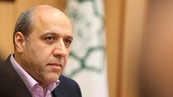 هشدار نسبت به آشفتگی تبلیغات شهری؛ «زبان‌گریزی» در تابلوهای پایتخت حادثه‌ساز است