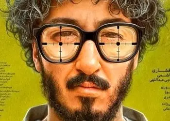 سم‌ترین سکانس فیلم مرد عینکی، یه تنه کل ادبیات فارسی رو زیر سوال برد؛ بهرام افشاری آمپر سوزوند / نبینی نصف عمرت برفناست